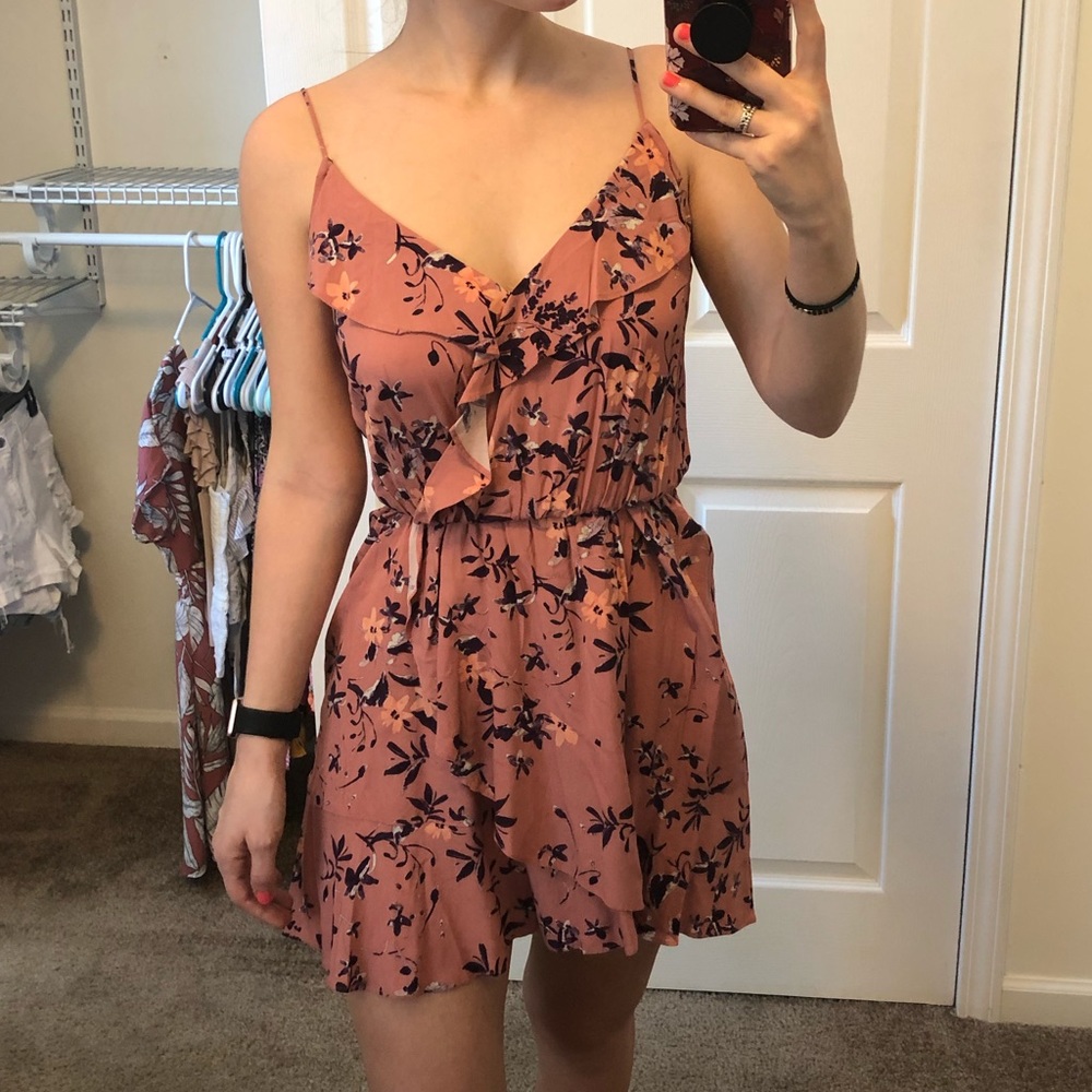 🌟HP🌟 NEW | Express | floral mini dress | XS